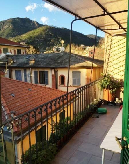 Al Castello Apartment Levanto Bagian luar foto